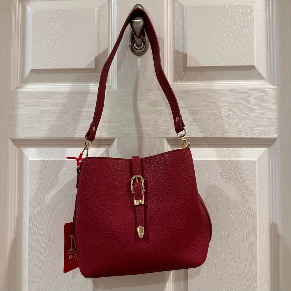 Montana West Red Crossbody Bag with Textured Material and Gold Hardware